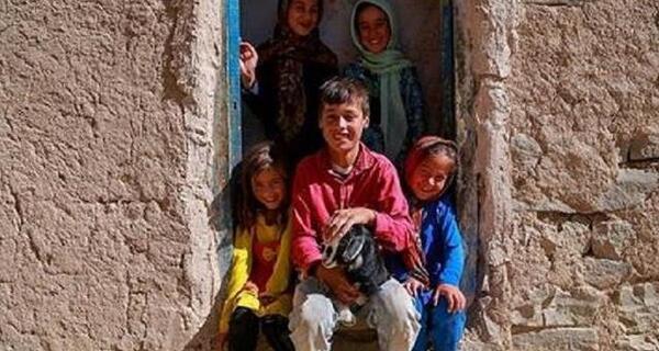 عکس کودک یتیم