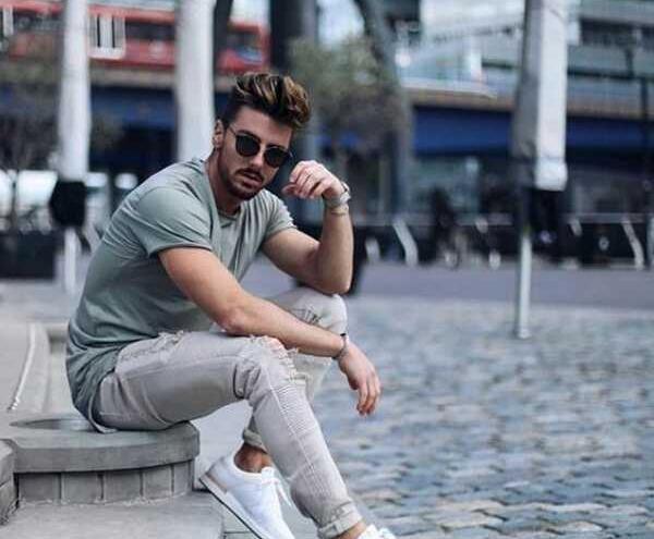 ژست برای عکس فضای باز