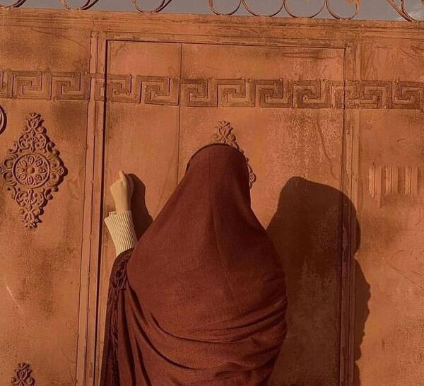 عکس ایسا لیش