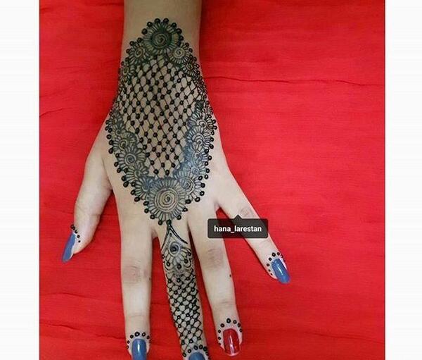 عکس نقش حنا روی دست عروس