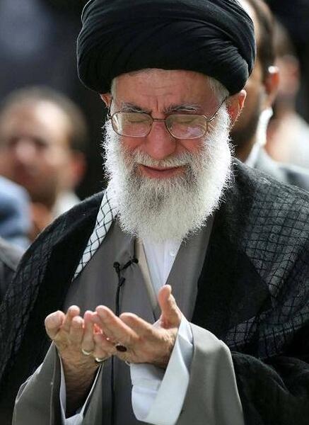 عکس رهبر معظم انقلاب امام خامنه ای