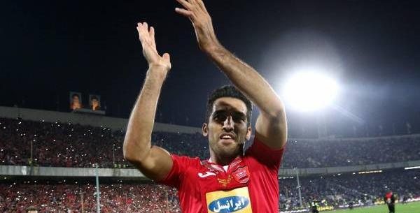 عکس وحید امیری با لباس پرسپولیس