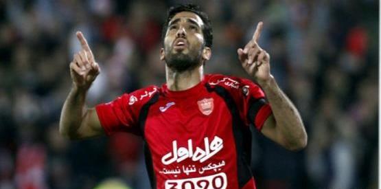 عکس وحید امیری با لباس پرسپولیس