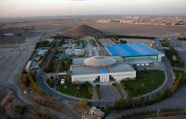 عکس نمایشگاه بین المللی مشهد