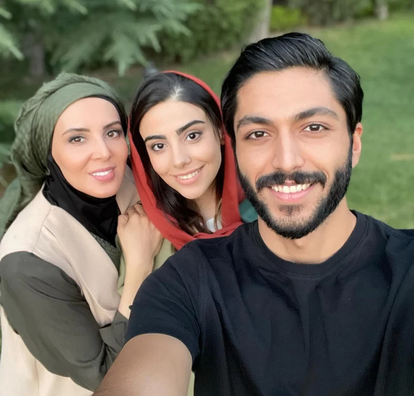 عکس لیلا بلوکات و همسرش