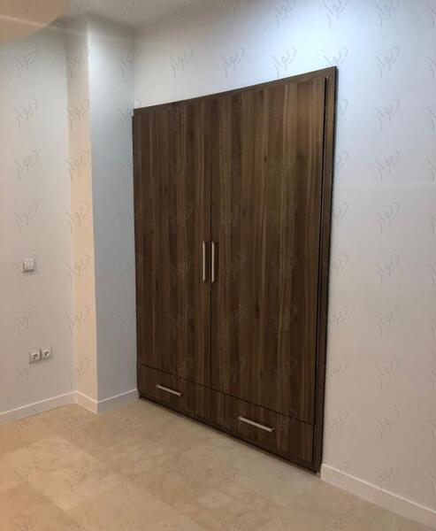 عکس کمد دیواری قهوه ای