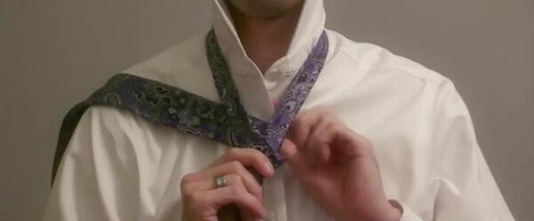 عکس آموزش گره کراوات