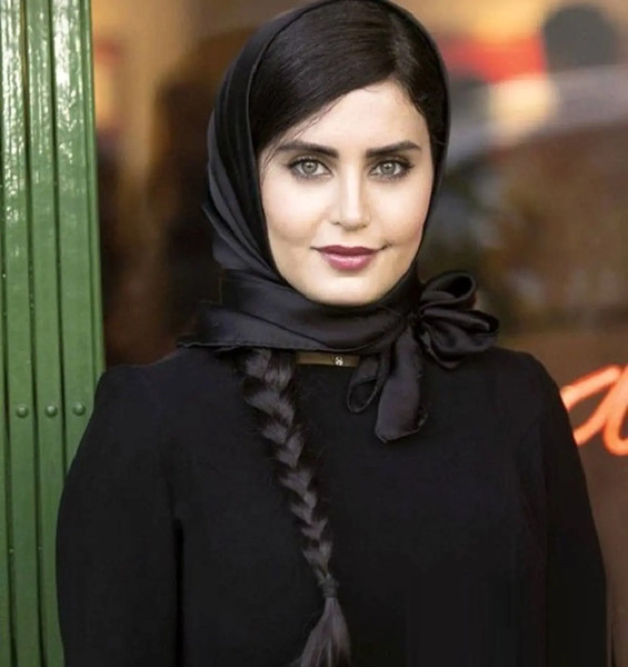 عکس الناز شاکردوست و برادرش
