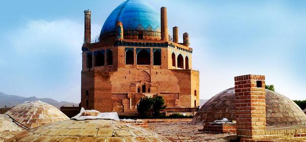 عکس داخل گنبد سلطانیه