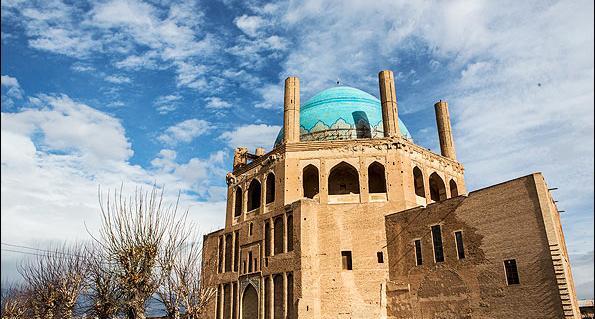 عکس داخل گنبد سلطانیه