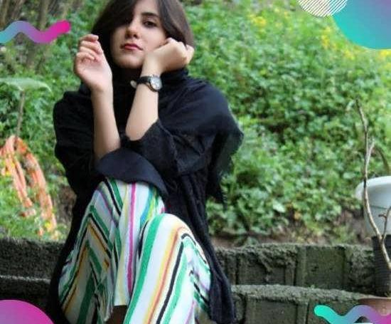 ژست عکس دخترانه برای پروفایل