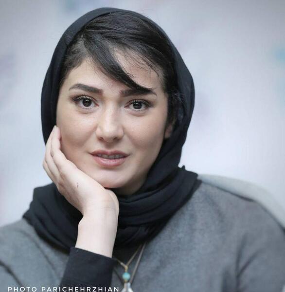 عکس خانم مینا وحید