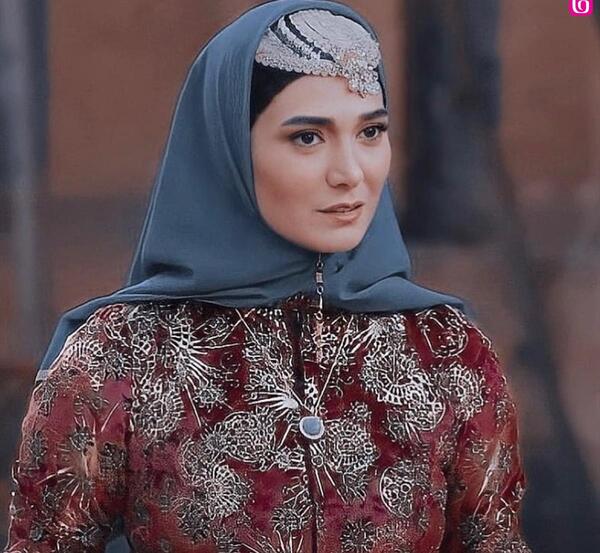 عکس خانم مینا وحید