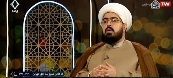 عکس ریحانه سعیدیان سردبیر برنامه عصر خانواده
