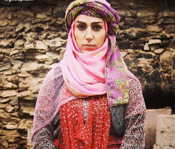 عکس سوگل طهماسبی و خواهرش