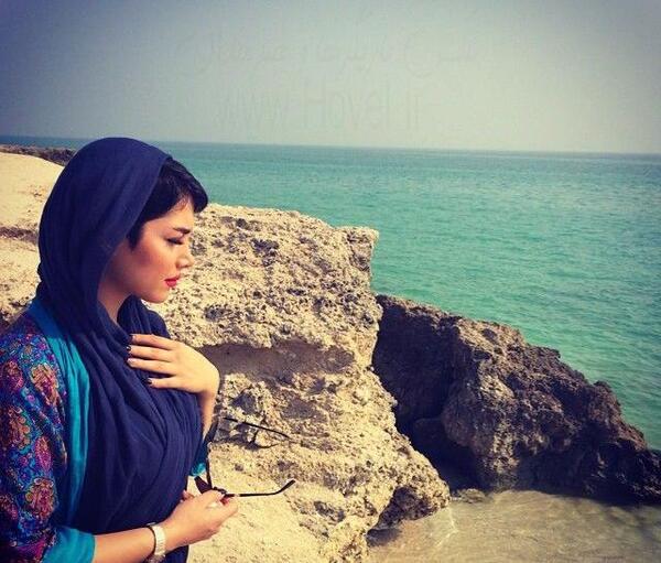 دانلود عکس دختر ایرانی با عینک دودی