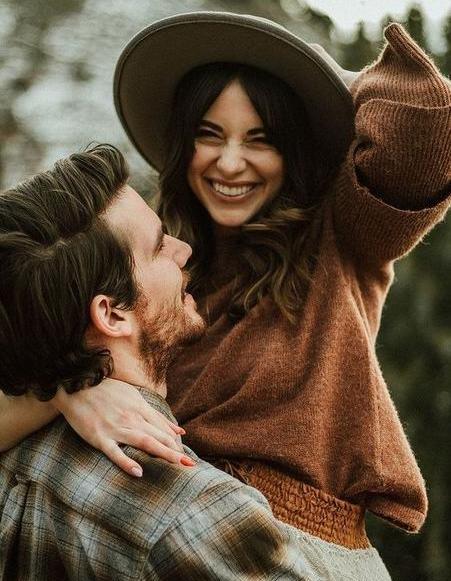 ژست عکسهای دونفره ی عاشقانه