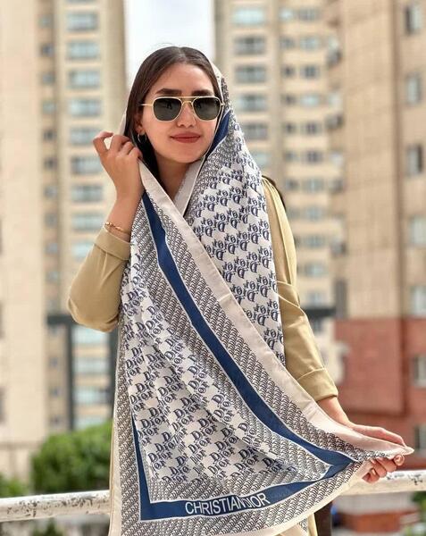 عکس شال خاکستری