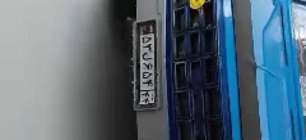 عکس نیسان باری اسپرت
