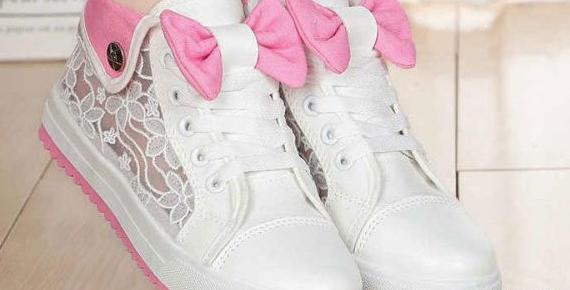 عکس کفش پاشنه بلند دخترانه ۱۲ ساله
