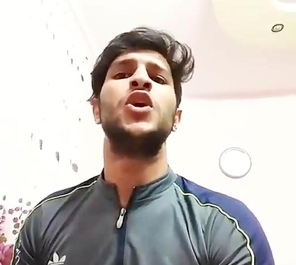 عکس مهراب خسته صدا و زنش