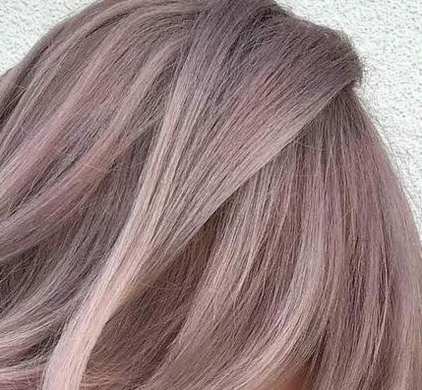 عکس رنگ مو صورتی صدفی