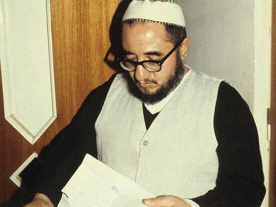 عکس صادق خلخالی