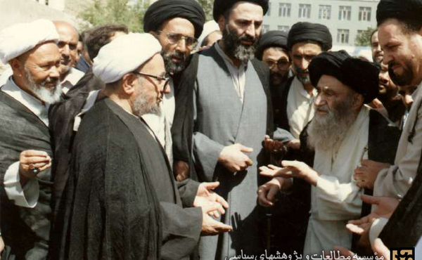 عکس صادق خلخالی