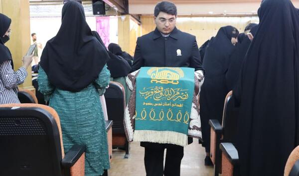 عکس مبینا اکبری