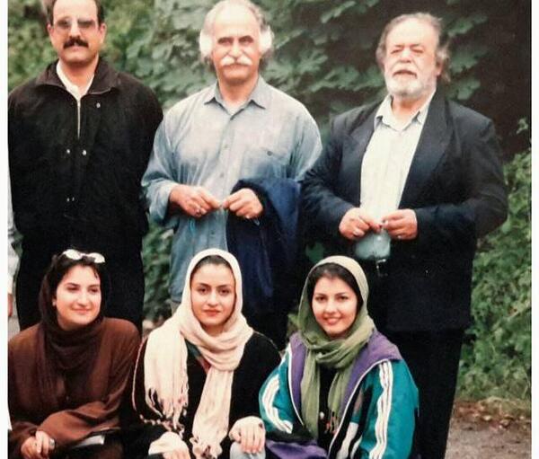 عکس زری کشاورز
