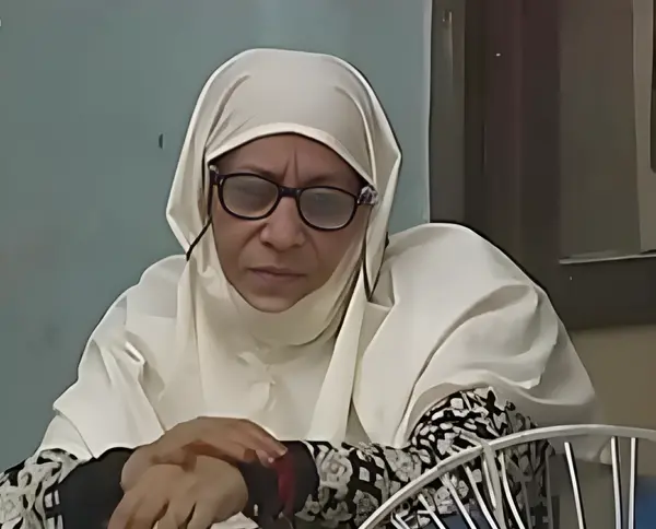 عکس بازیگر نقش بی بی در متهم گریخت