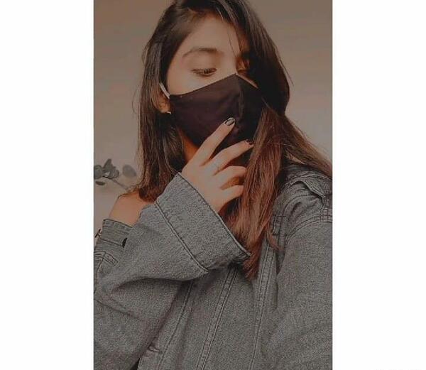 عکس پروفایل دخترونه اسپرت با ماسک