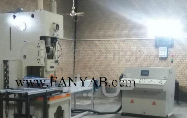 عکس کارخانه ظروف یکبار مصرف