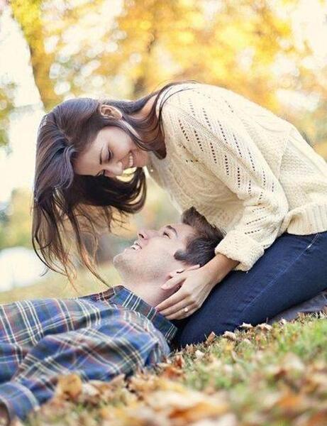 ژست عکس دونفره لاکچری اینستا