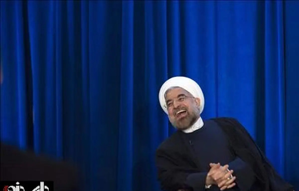 عکس خنده روحانی