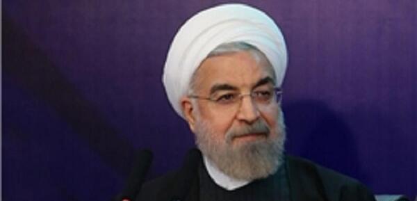 عکس خنده روحانی