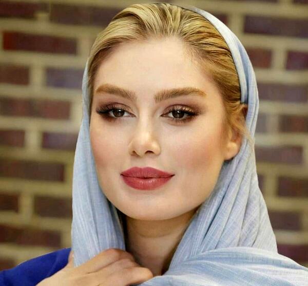 عکس تصاویر با حجاب سحر قریشی