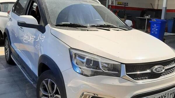 عکس ماشین ام وی ام x22 اتوماتیک اسپرت اکسلنت