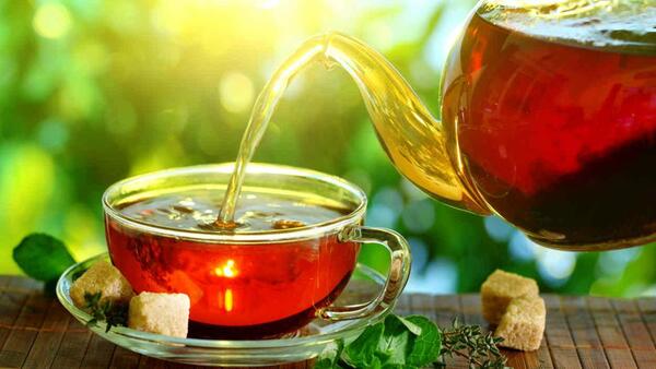 عکس دونفره با چای