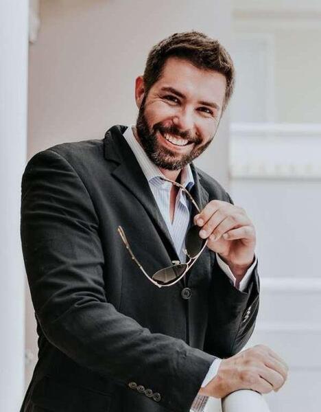 عکس مرد قد بلند خوشتیپ