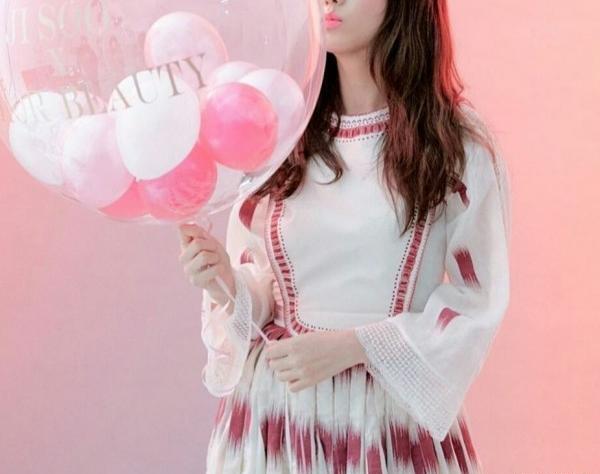 عکس جیسو با لباس آبی