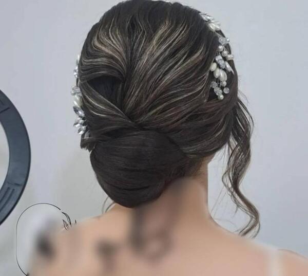 عکس شینیون مو کوتاه دخترانه