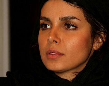 عکس ازاده مهدی زاده و همسرش
