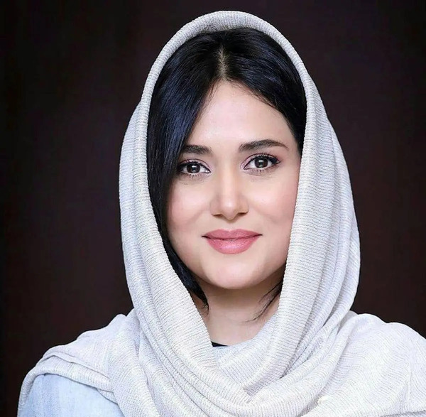 عکس ساپورت پریناز ایزدیار