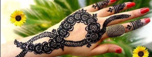 عکس تزیین حنا روی دست