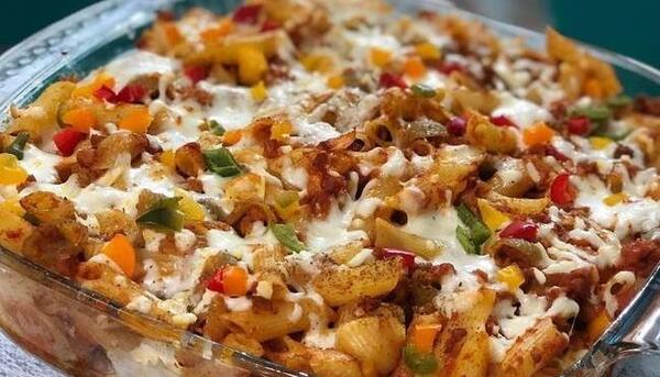 عکس غذای پیتزا ماکارونی