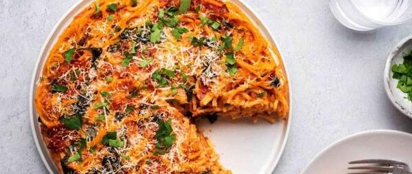 عکس غذای پیتزا ماکارونی