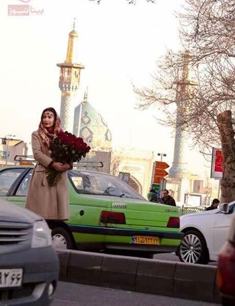 عکس دختر زیبای گلفروش