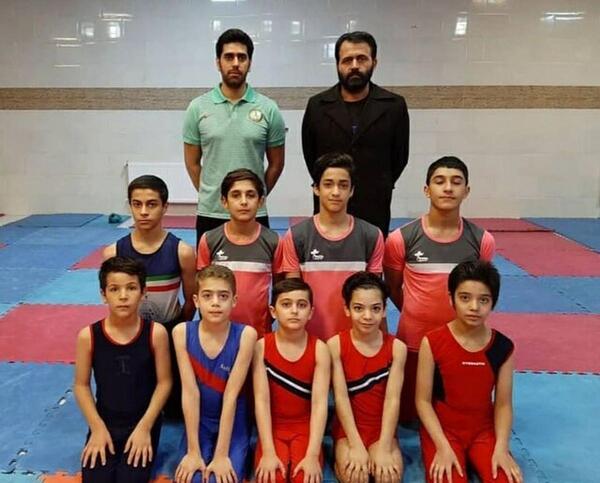 عکس پسر بچه های ژیمناستیک کار