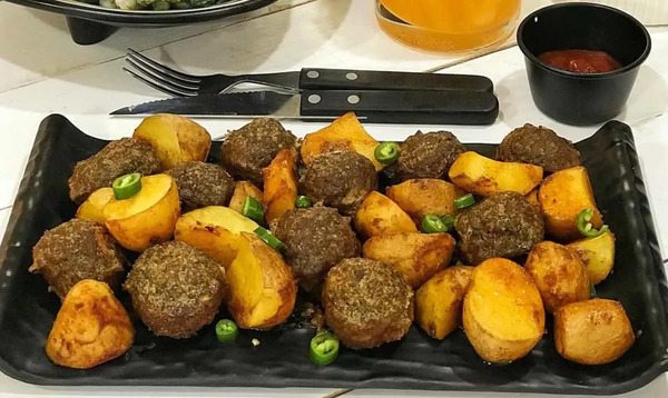 عکس تصاویر جهانگیر الماسی و همسرش